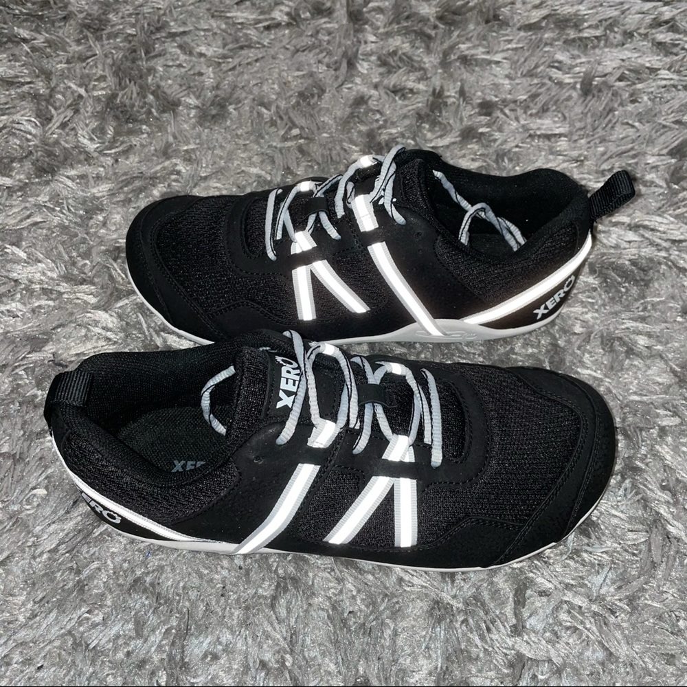 Xero Shoes Women's Prio Lace Up Sneakers 7.5 Black